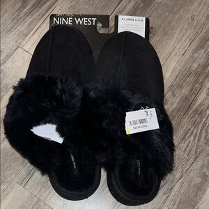 Nine West Black Faux Fur Slippers